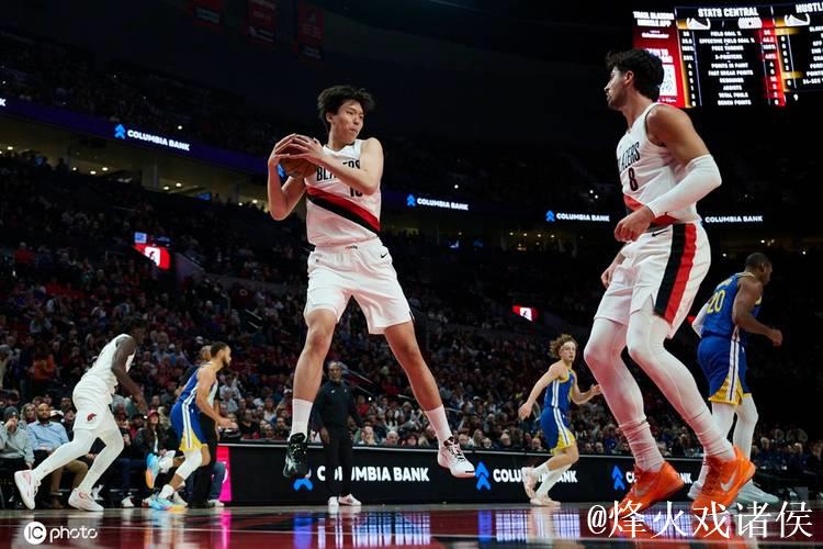 阿夫迪亚29+11+10杨瀚森仅得2分 开拓者险胜马刺